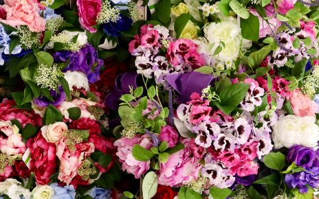 Hurtownie sztucznych kwiatów - odkryj piękno natury w swoim domu!